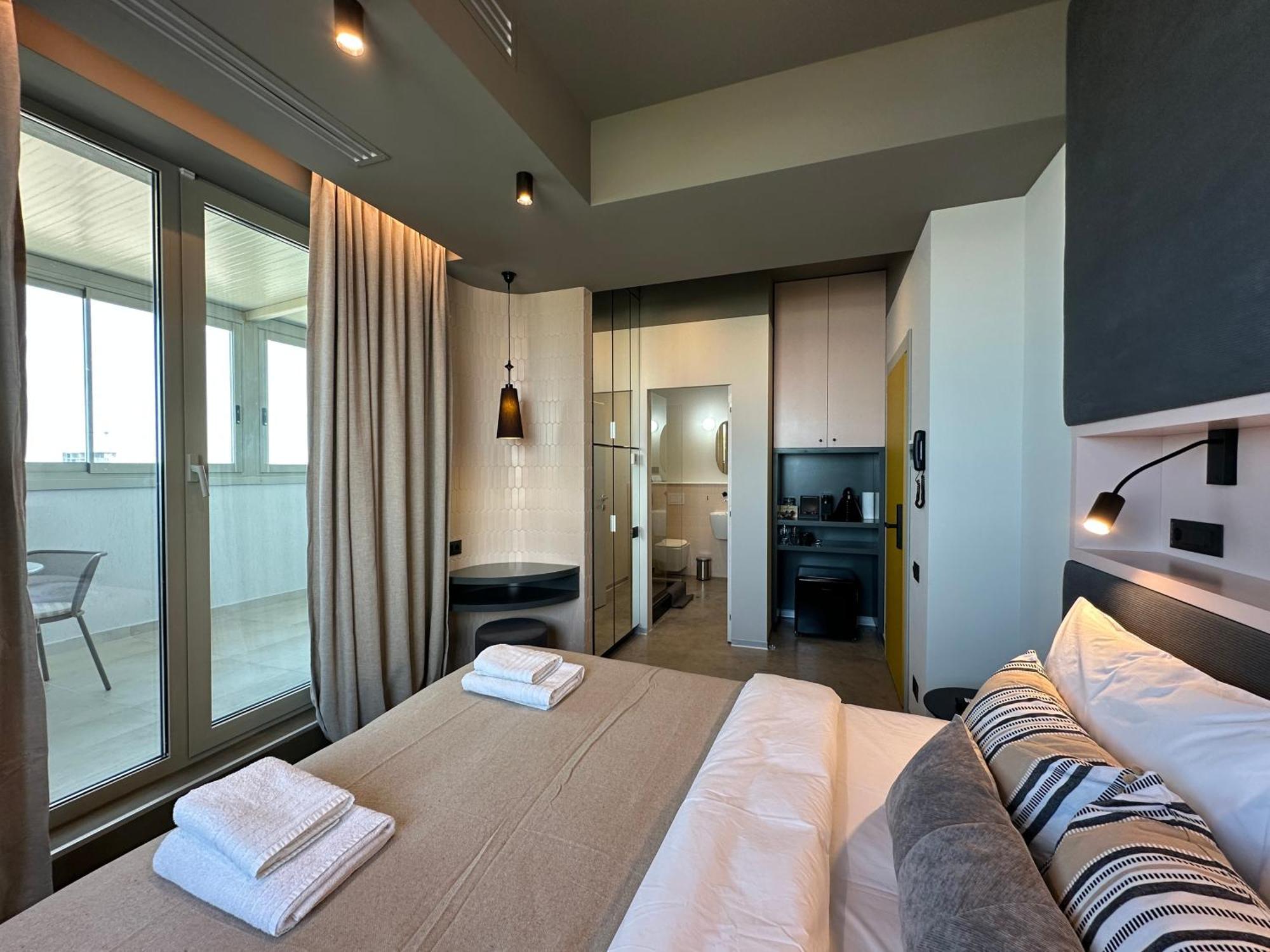 Appartement Rezident Tomis Marina à Constanţa Extérieur photo